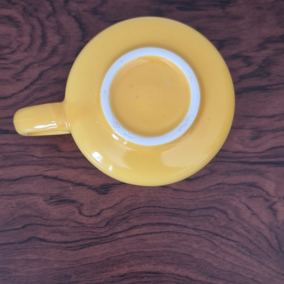 Vintage Yellow Winking Emoji Face Mug - Picture 5 of 5